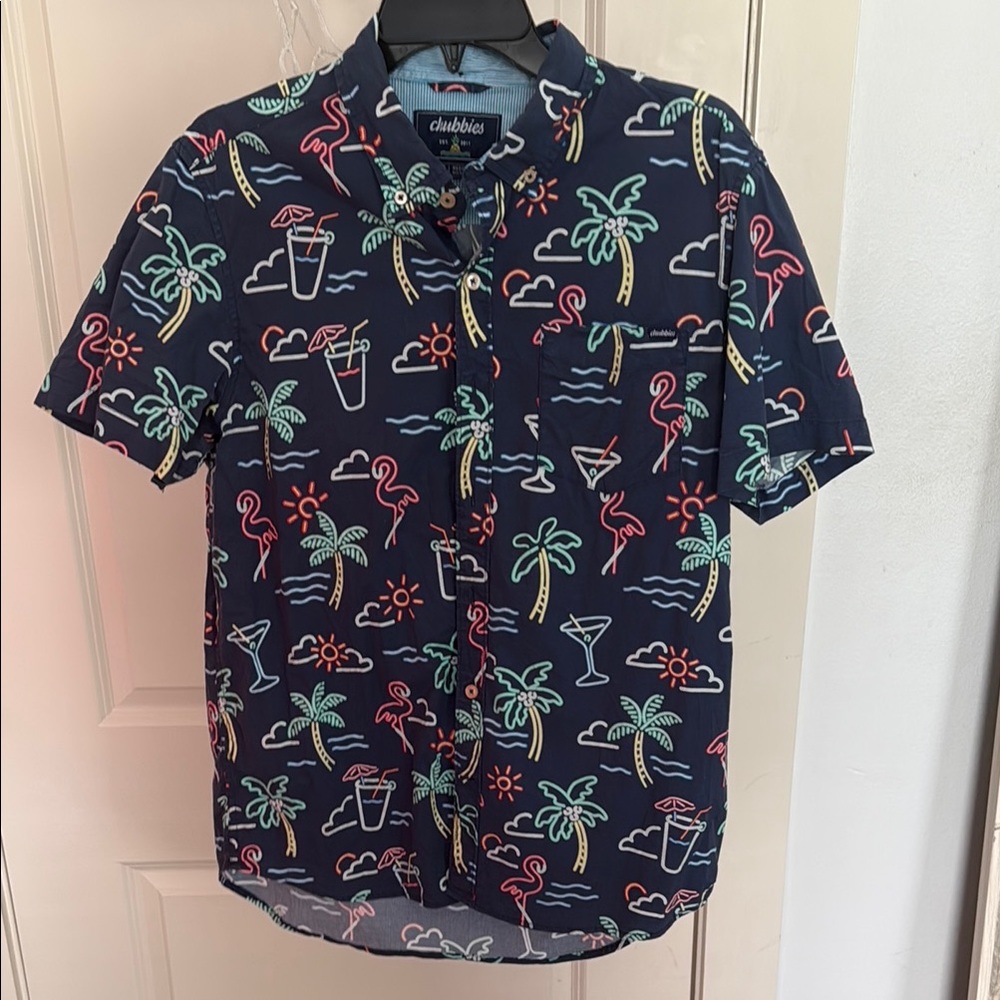 Chubbies Blue and Red Casual Button Down Shirt